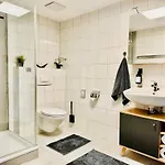 Lägenhet Pfalz - Zentral, Elegant, Komfortabel Neustadt an der Weinstraße